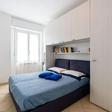 Happiness By Interhome * 洛阿诺